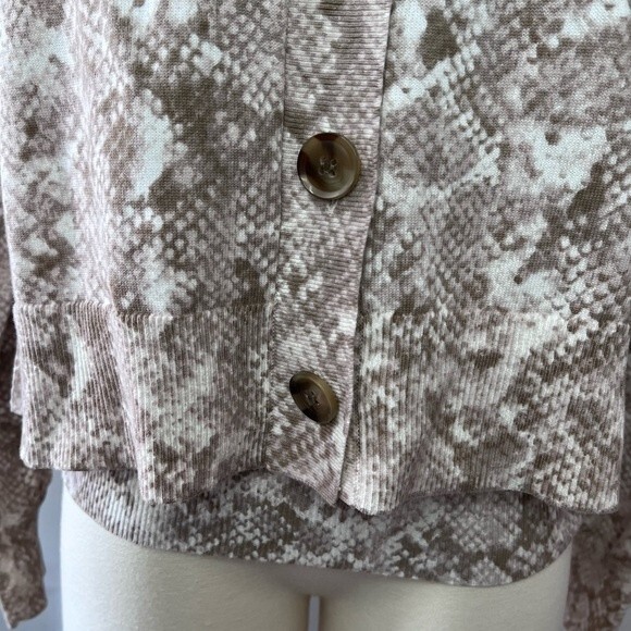 Ann Taylor Snakeskin Print Short Sleeve Sweater with V-Neck Cardigan Set Small - Picture 9 of 15